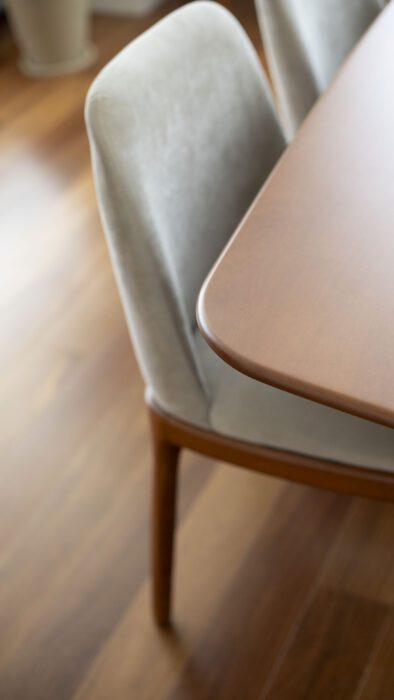 Mesa_Trapeze_sillas_8