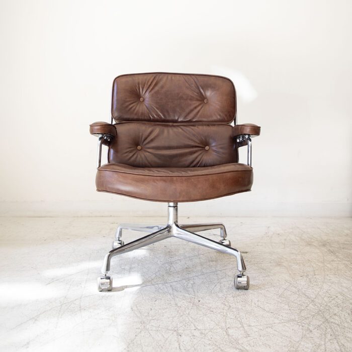 Silla_TimeLife_Eames_5