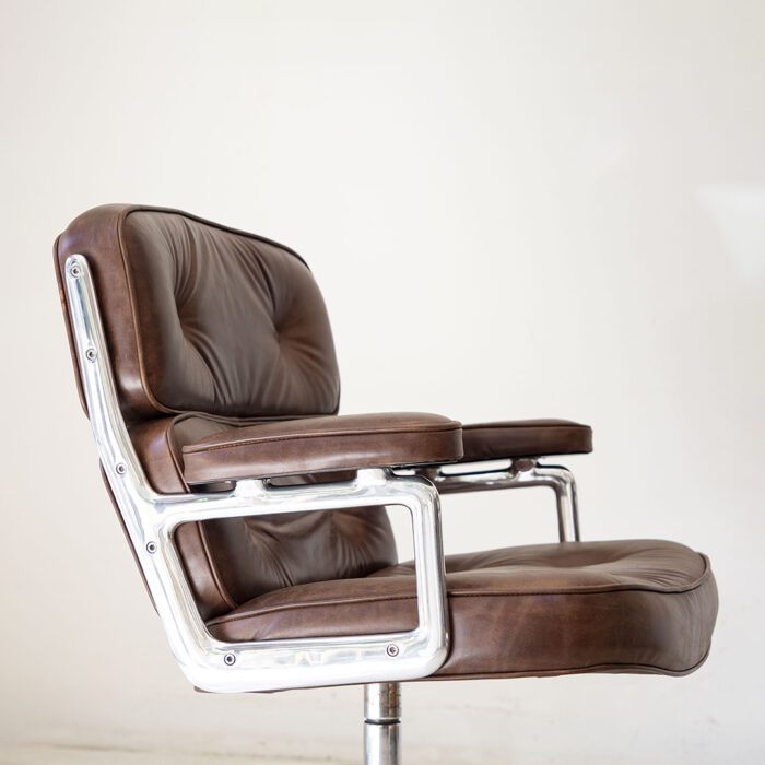 Silla_TimeLife_Eames_detalle_1