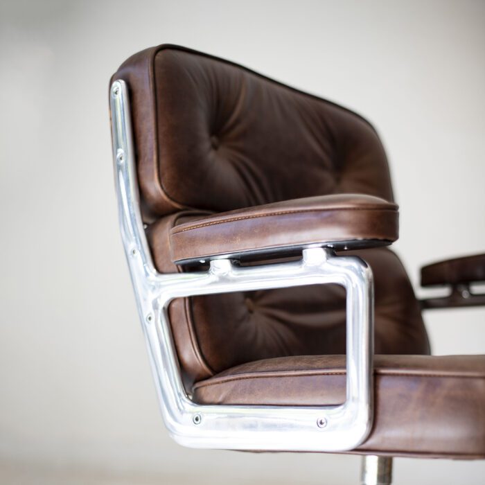 Silla_TimeLife_Eames_detalle_4