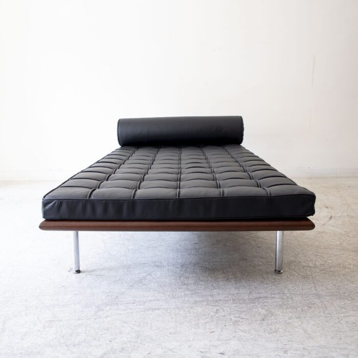 Divan_Barcelona_MVDR_3