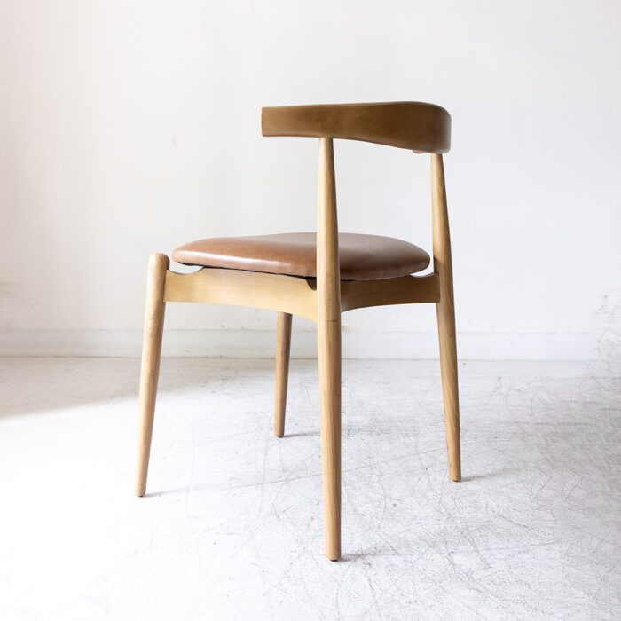 Silla_elbow_cuero_marron_4