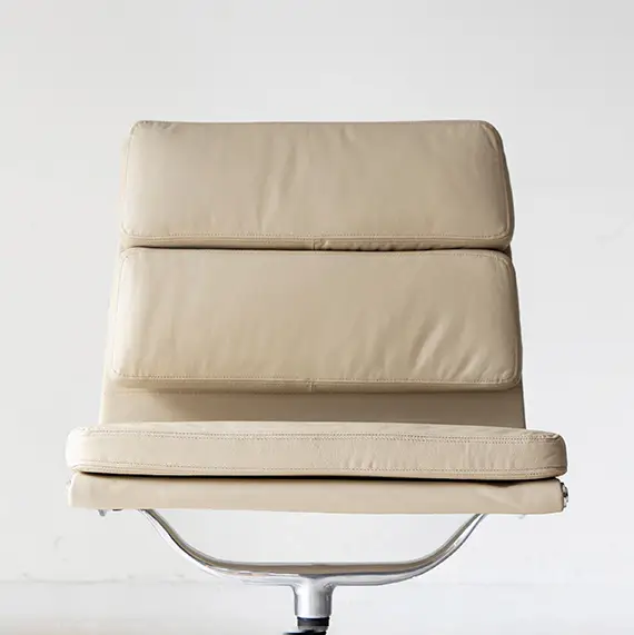 Silla_Auminum_softPad_baja_beige_detalle5