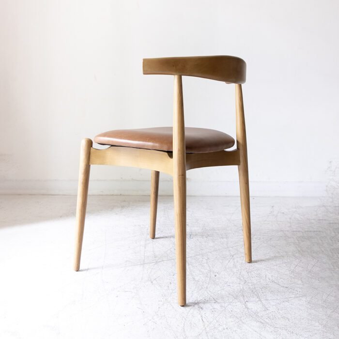 Silla_elbow_cuero_marron_4